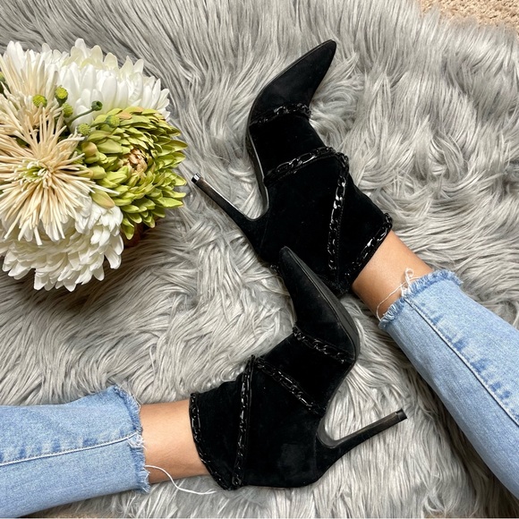 Scene weaver black chain pointy booties - Picture 1 of 11